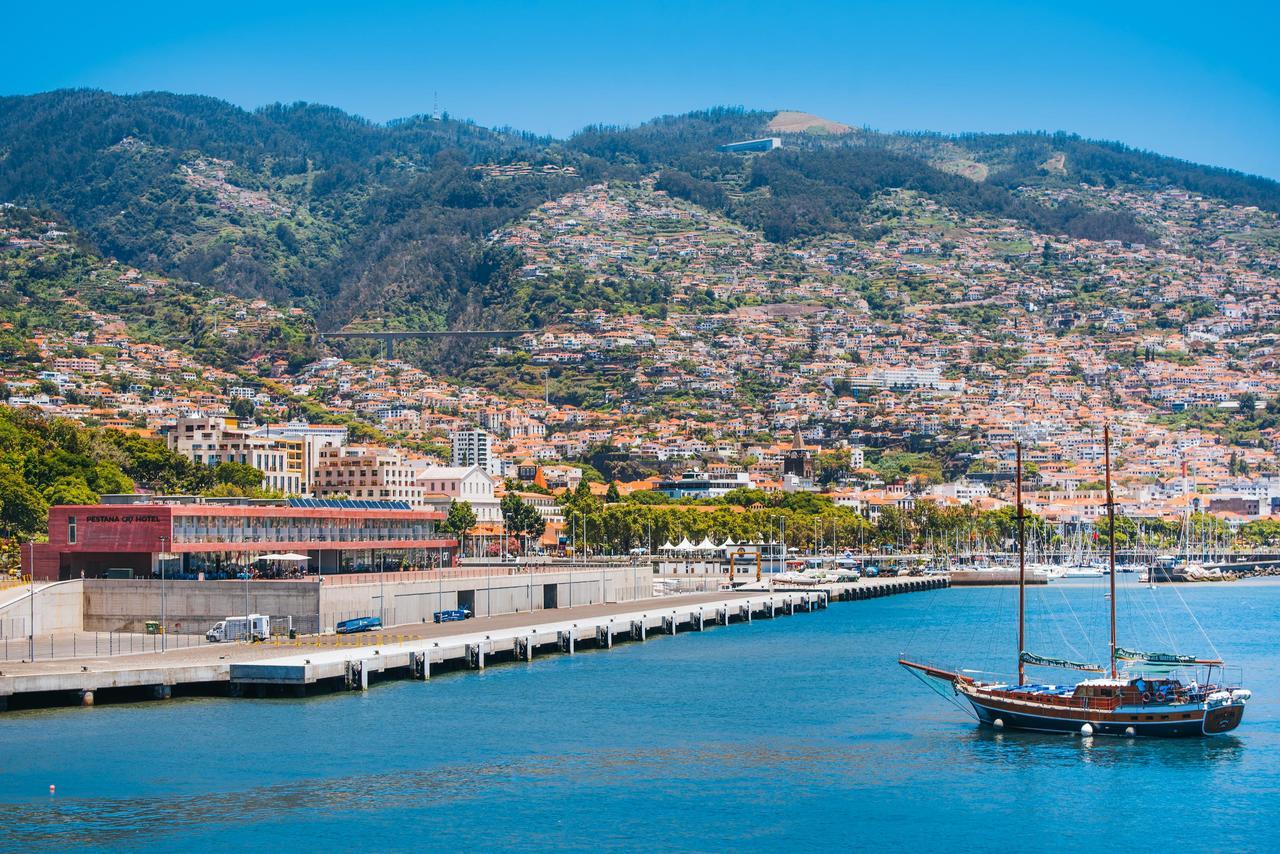 Pestana Cr7 (adults Only) 4* Funchal (Madeira)